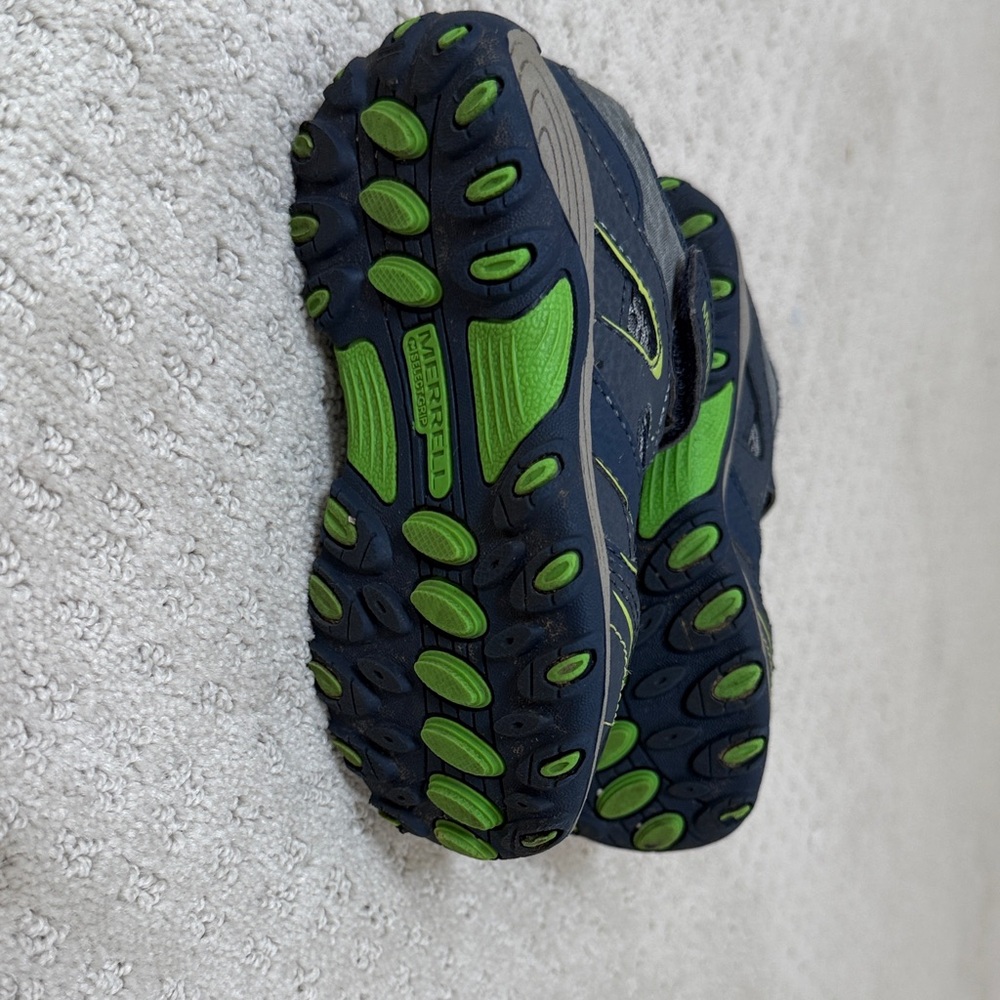 Merrell Kids Navy, Gray and Lime Athletic Sneakers - Picture 4 of 5